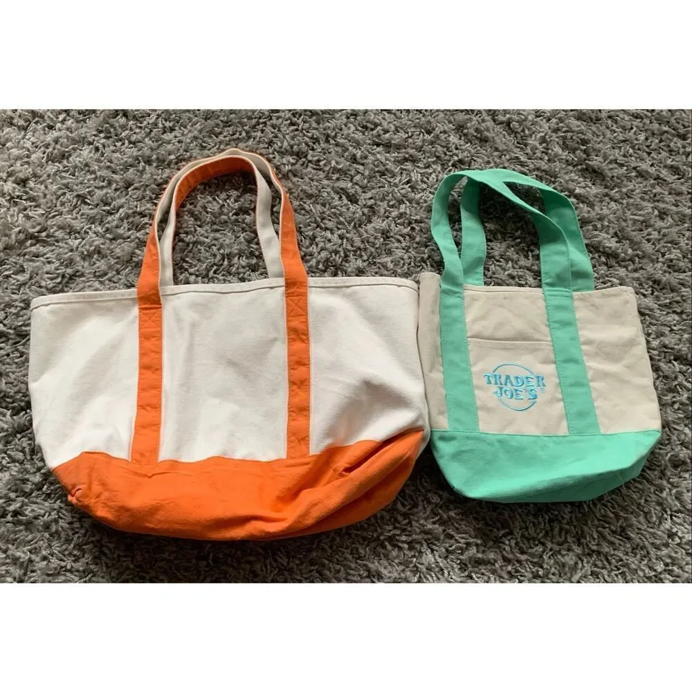 TRADER JOE’S MINI mint green & TGE Black Dog Marthas Vineyard CANVAS Tote Bag Lo